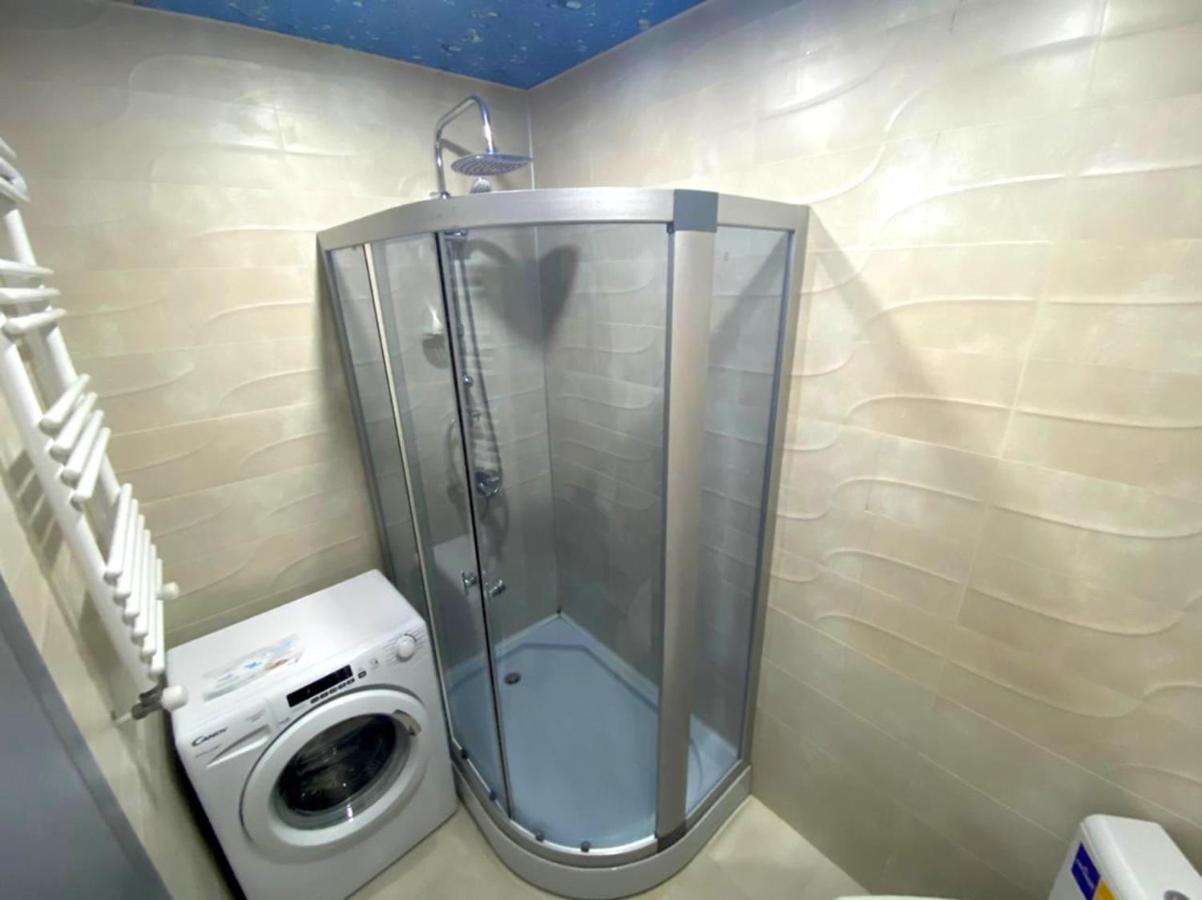 Cozy Studio Apartment-Sea View Μπατούμι Εξωτερικό φωτογραφία