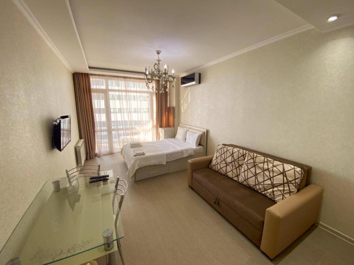 Cozy Studio Apartment-Sea View Μπατούμι Εξωτερικό φωτογραφία