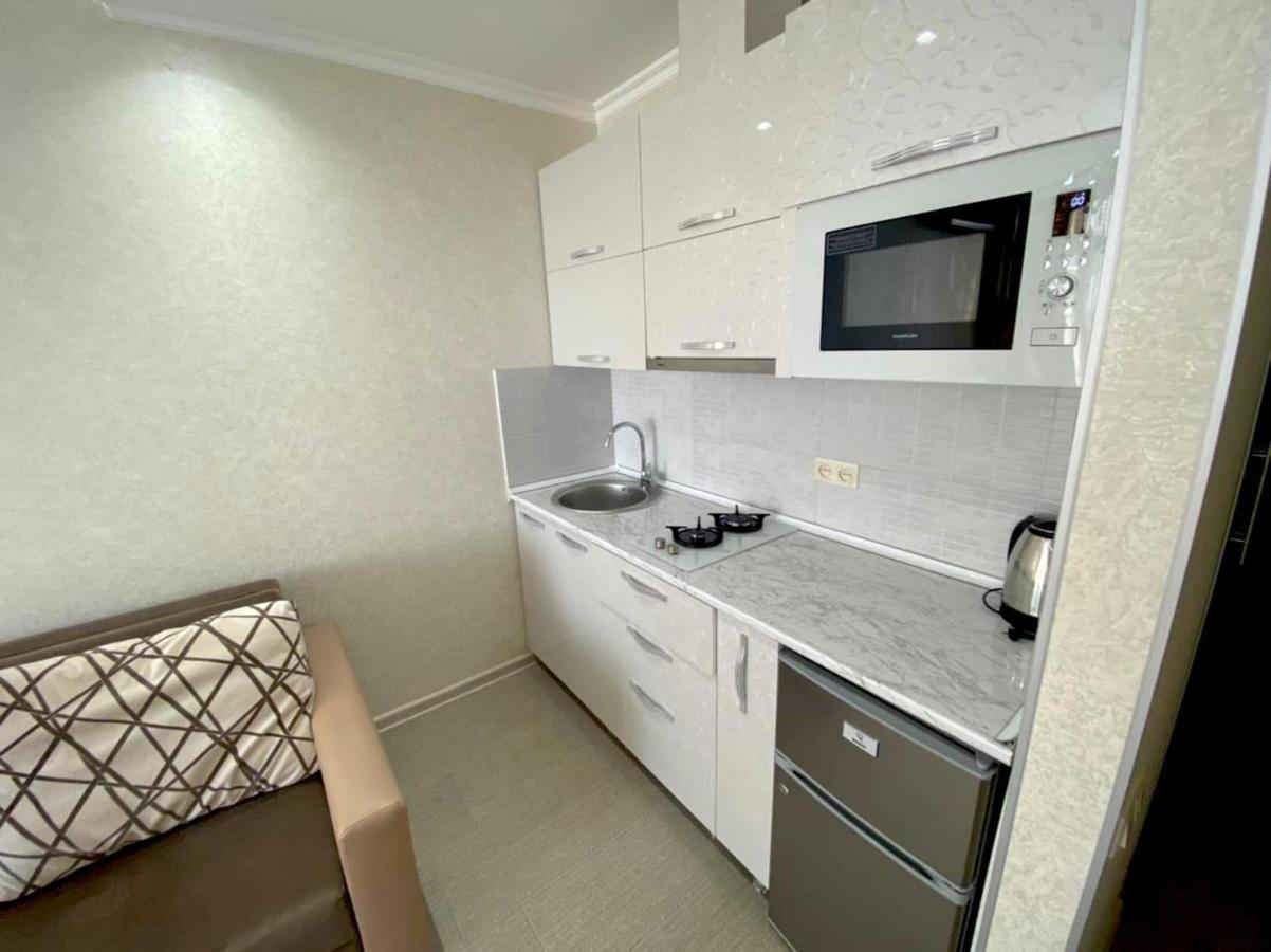Cozy Studio Apartment-Sea View Μπατούμι Εξωτερικό φωτογραφία